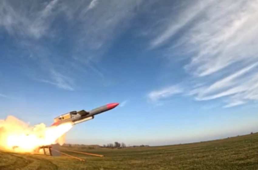  Zelensky Says All ‘Flamingo’ Missiles Hit Target in Strike on Sanctioned Russian Missile Plant