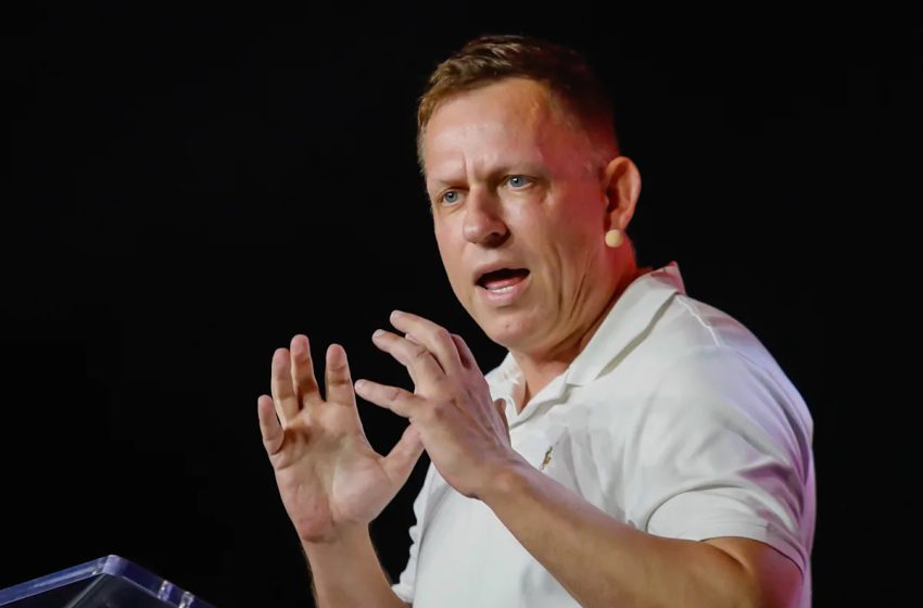  Peter Thiel and other tech billionaires are publicly shielding their children from the products that made them rich