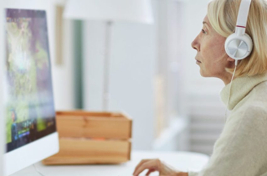  Double Decision Speed Training Game Lowers Dementia Risk: Study