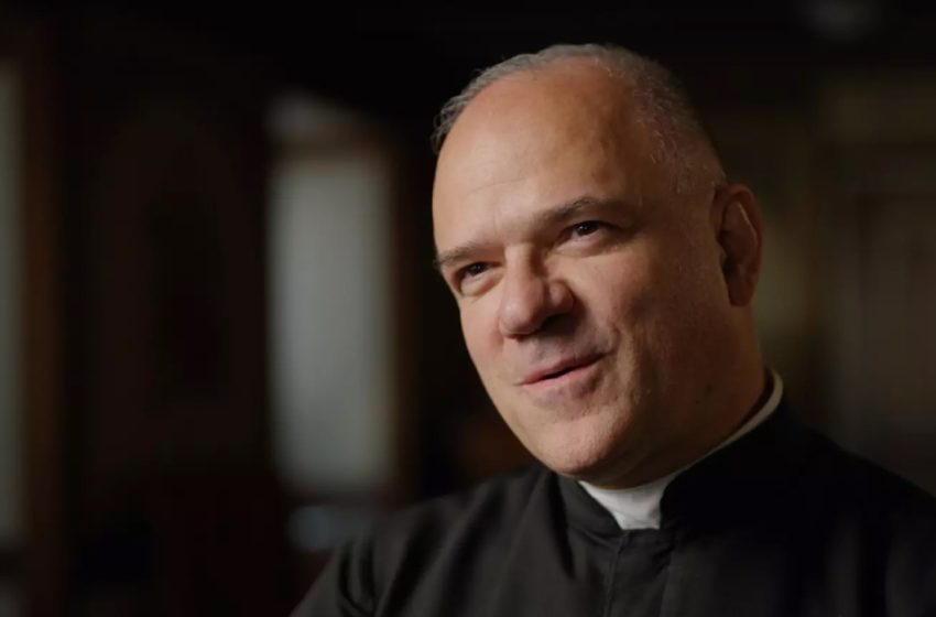  Superior General of the SSPX reveals further details on planned episcopal consecrations