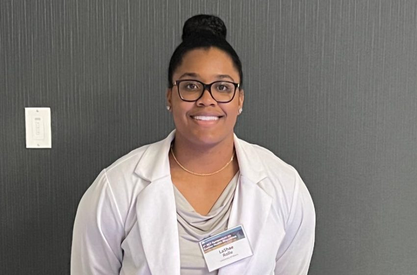  An Oncology Student Diagnosed With Breast Cancer Had 2 Subtle Symptoms