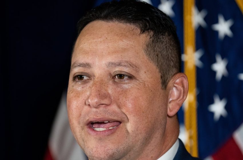  Dead Staffer’s Husband Rips GOP Lawmaker’s ‘Family Values’ After Reported Affair