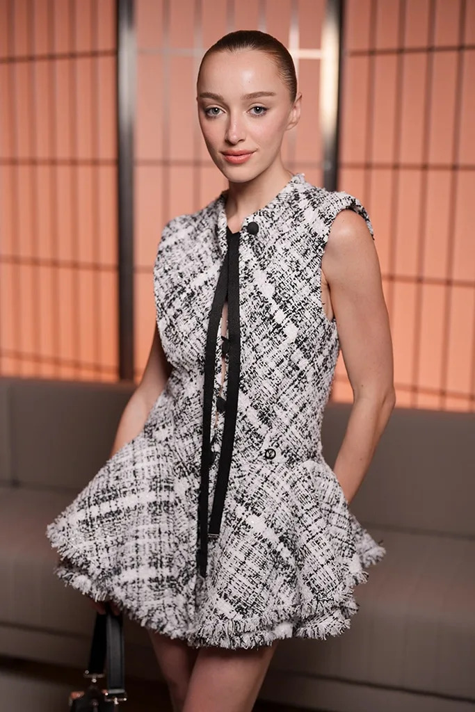 <p>Phoebe Dynevor</p>