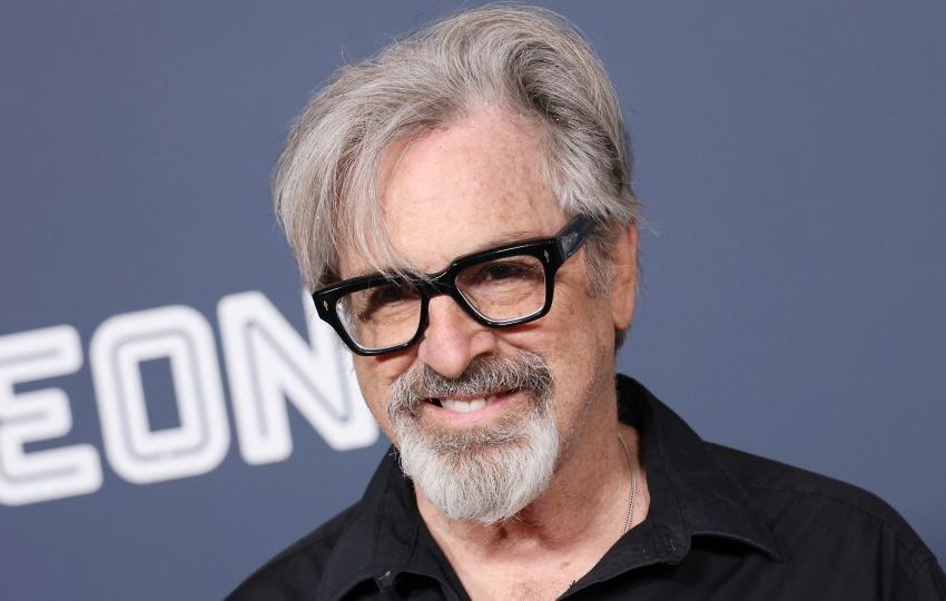  Robert Carradine, actor in ‘Revenge of the Nerds’ and ‘Lizzie McGuire,’ dies at 71