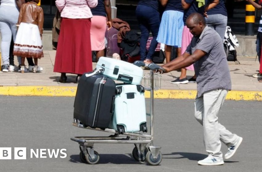  Kenya strike delays flights at international hub airport – BBC