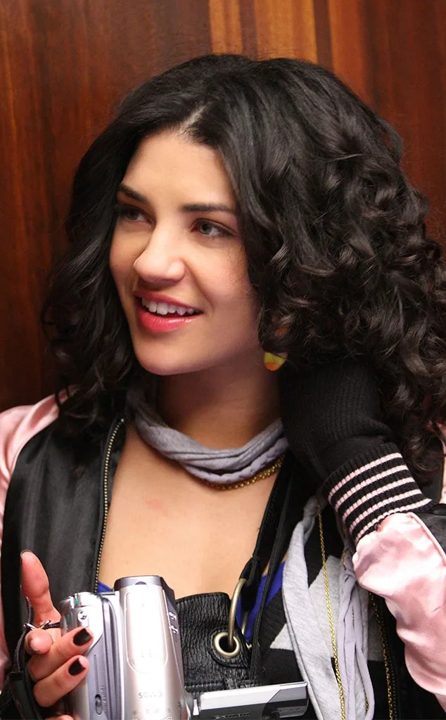 Jessica Szohr Was Cast After Being Scouted at a Pool Party