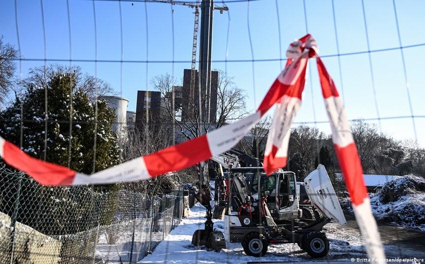  Germany news: Police receive tips over Berlin grid sabotage – DW.com