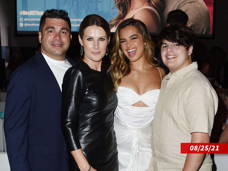 monty-lopez-sherri-easterling-enzo-lopez-addison-rae-sub-getty-1