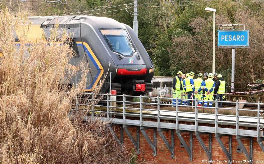  Italian police probe ‘sabotage’ on rail lines to Olympics