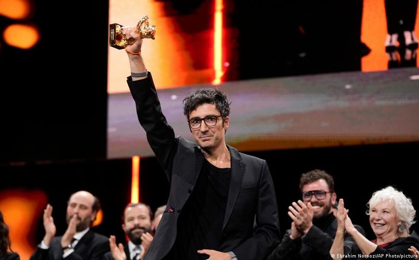  ‘Yellow Letters’ wins the Golden Bear award