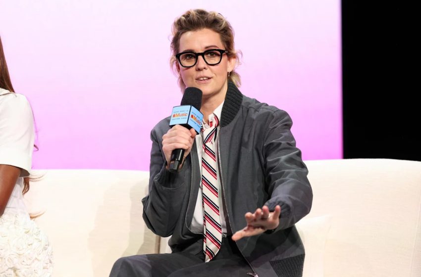  Brandi Carlile Says Donald Trump Voters ‘Got F–king Scammed,’ But ‘They Can Still Change Their Minds’