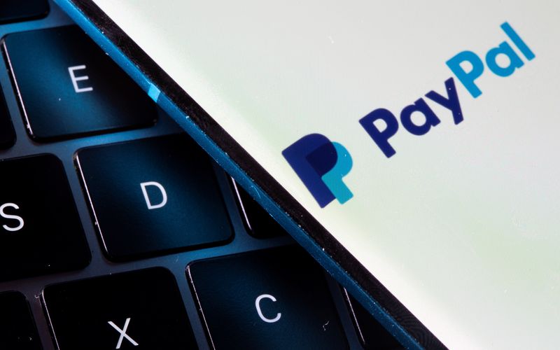  PayPal attracts takeover interest after stock slide, Bloomberg News reports