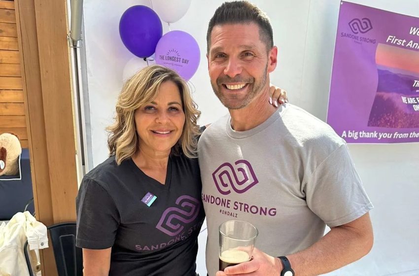  Woman Puts ‘Dream’ Home on Market After Husband’s Early-Onset Alzheimer’s Diagnosis at 55: ‘I’m Not Superwoman’ (Exclusive)