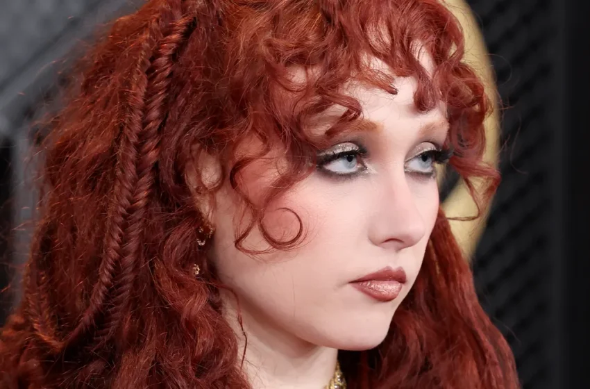  Chappell Roan at Grammys 2026 – See photos of her topless look