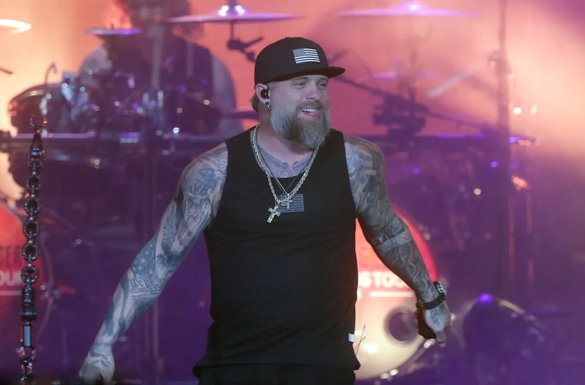  Singer Brantley Gilbert Defends TPUSA’s Alternative Halftime: ‘It’s Been More Than 20 Years Since a Country Artist Has Been Asked to Play the Super Bowl Halftime Show’