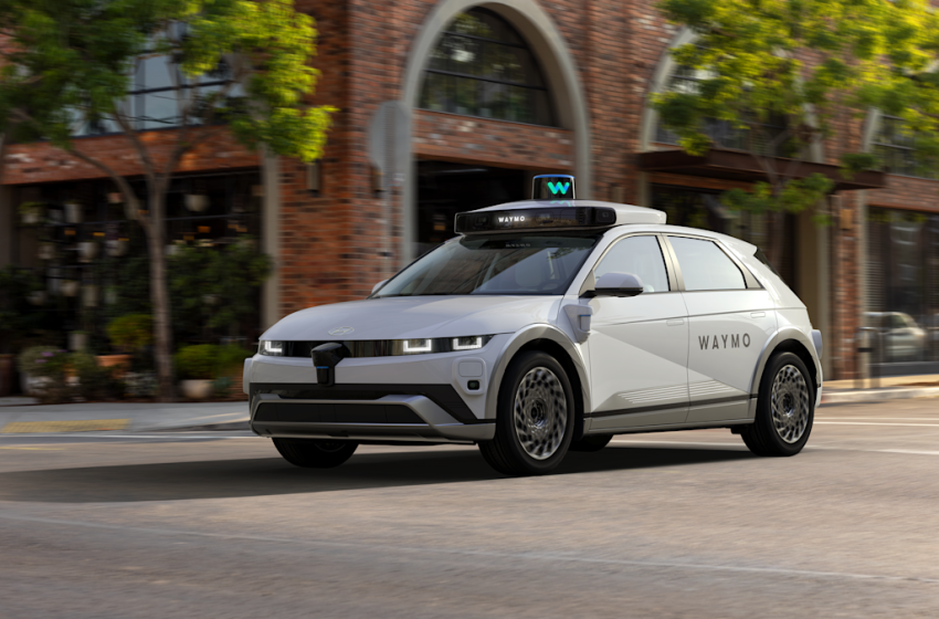  Waymo will start offering robotaxi rides in four more cities