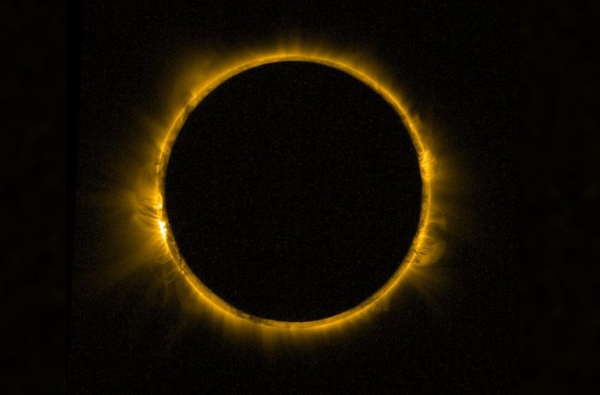  Blazing ‘ring of fire’ eclipse seen from space photo of the day for Feb. 20, 2026