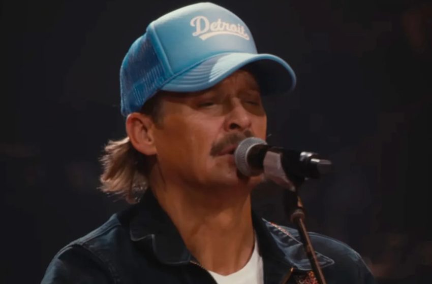  Kid Rock Wasn’t Lip-Syncing at Turning Point USA Halftime Show as He Says Technical Difficulties at Fault