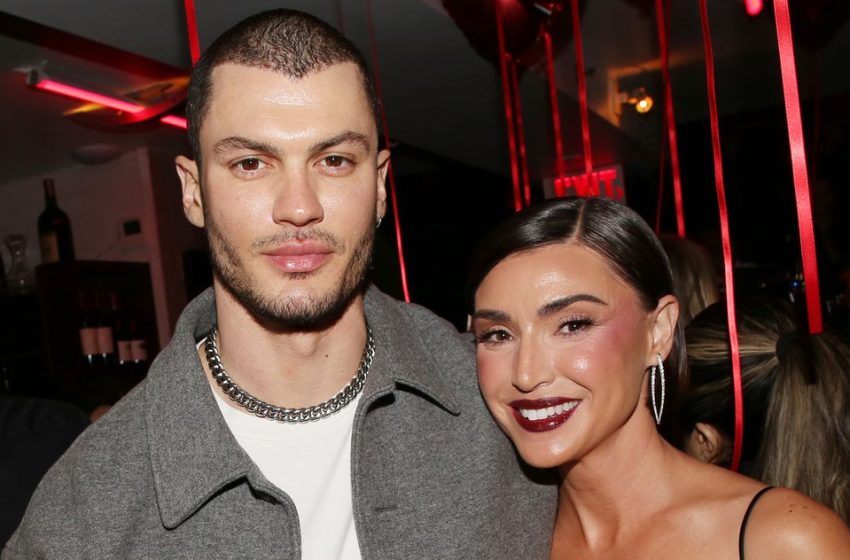  Is Bronwyn Newport Dating Male Model Brandon Good?