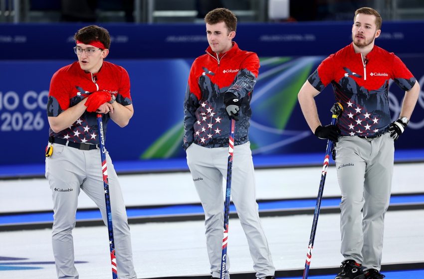  A look at the curling standings with one day of round-robin play remaining