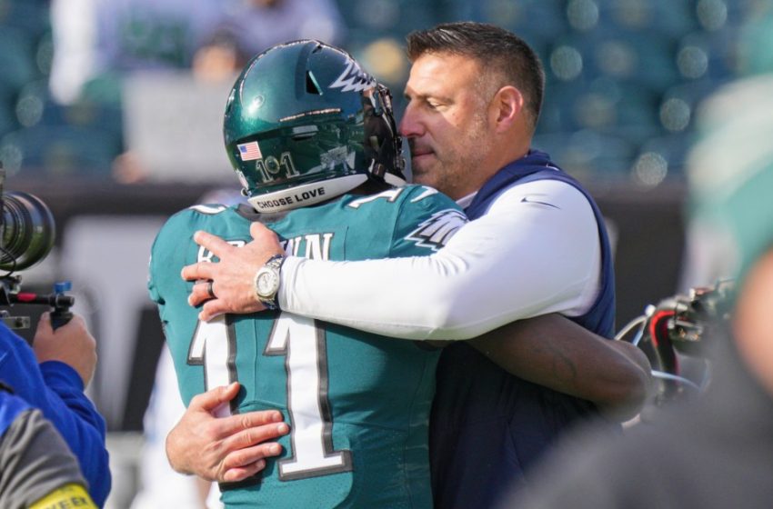  A.J. Brown trade rumors: Patriots’ Mike Vrabel adds fuel to the fire