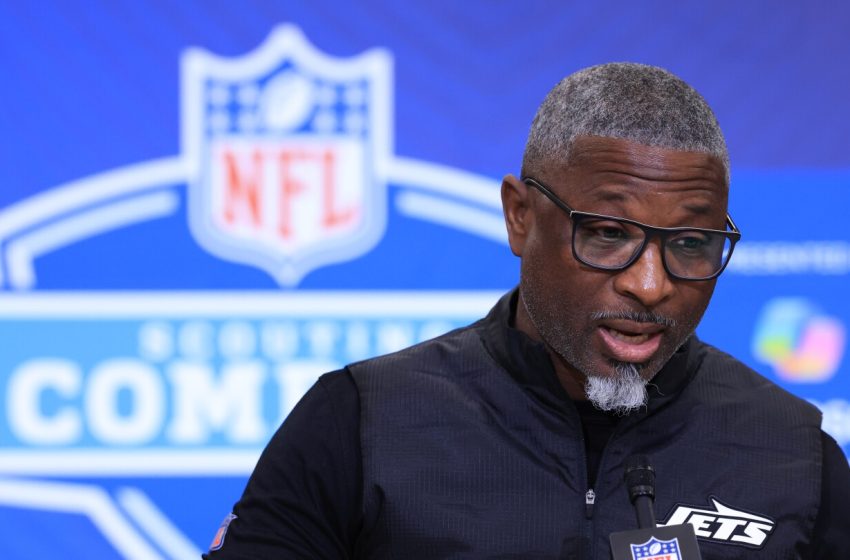  Aaron Glenn: Calling defensive plays is my superpower