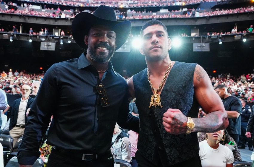  Alex Pereira reacts to Jon Jones’ ‘severe arthritis’ diagnosis, discusses options for next UFC fight