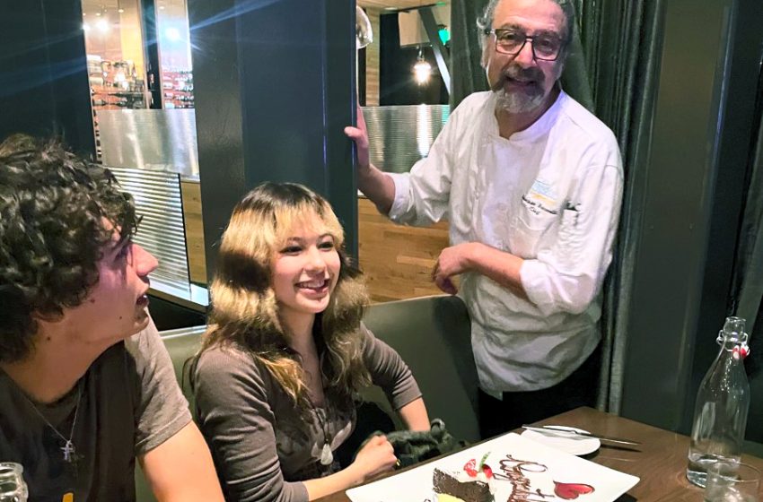  Alysa Liu drops by Bay Area Italian restaurant after winning Olympics gold