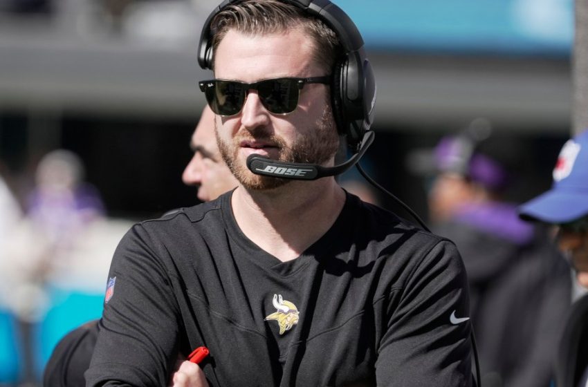  Andrew Janocko provides quarterback insight for Las Vegas Raiders