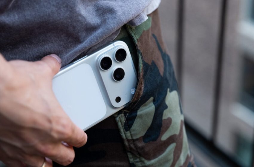  Apple Says iPhone and iPad Are Approved to Handle Some Classified Data