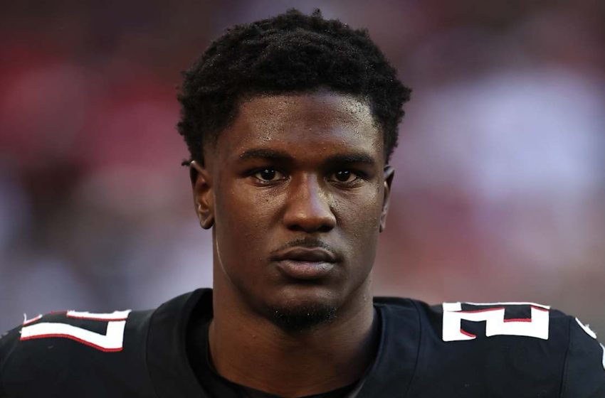  Attorney says Falcons rookie James Pearce Jr. maintains innocence while facing 5 felony charges
