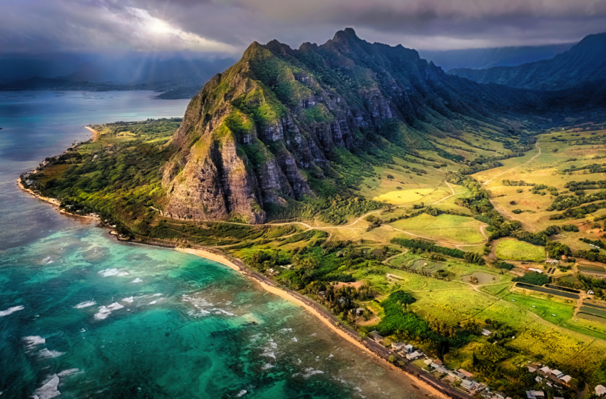  Enormous ‘mega-blob’ under Hawaii is solid rock and iron, not gooey — and it may fuel a hotspot