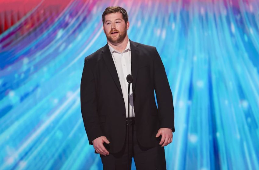  Bears OL Joe Thuney wins first-ever NFL Protector of the Year award