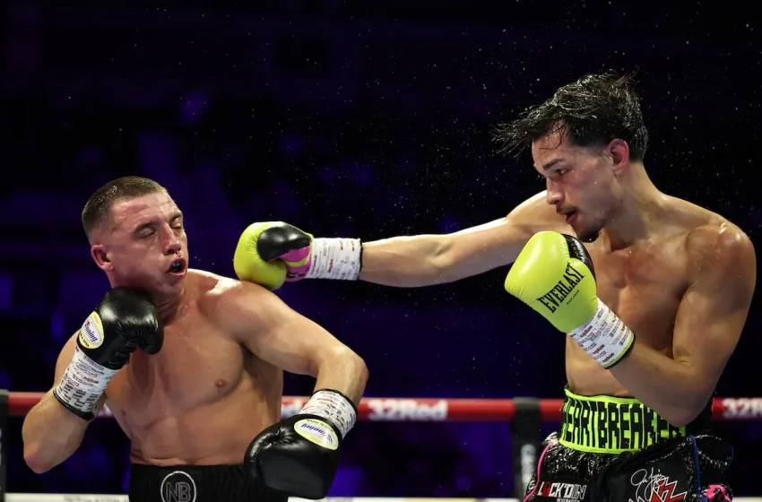  Brandon Figueroa scores incredible late stoppage win over Nick Ball