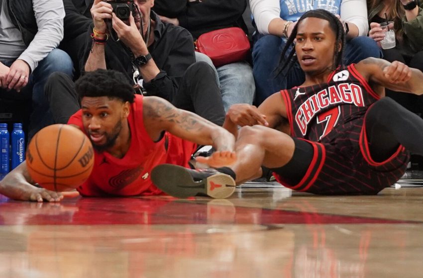  Bulls pick good night to lose and the right team to lose to in Portland