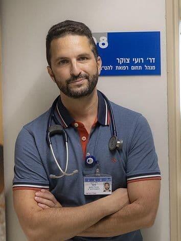 ד"ר רועי צוקר, מנהל תחום רפואת להט"ב, איכילוב, 