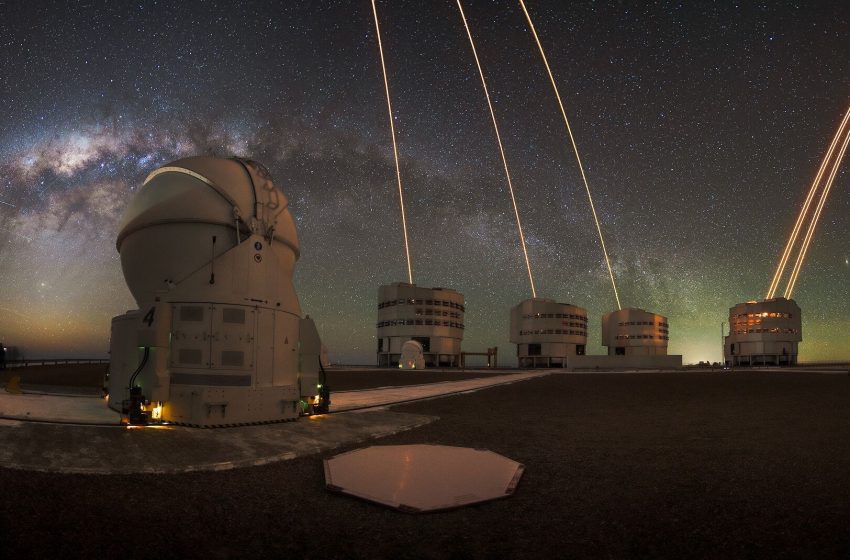  Lasers beam ‘artificial stars’ above Chile photo of the day for Feb. 17, 2026