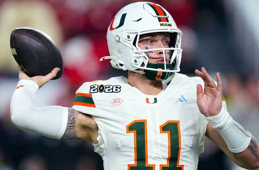  Cardinals, Dolphins, Steelers select QBs in Round 3