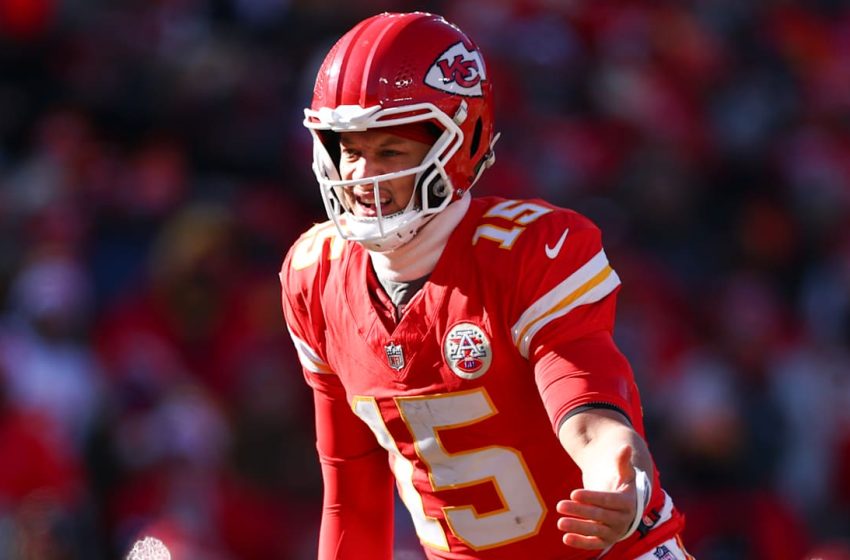  Chiefs restructure Patrick Mahomes’ contract to free up over $43 million in cap space