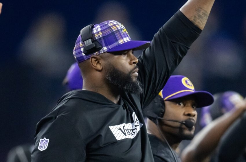  Cowboys hire Marcus Dixon as their DL coach