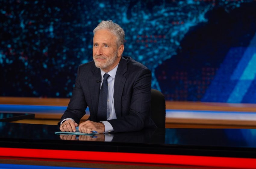  Jon Stewart Mocks Kid Rock’s Halftime Show, MAGA Reaction to Bad Bunny