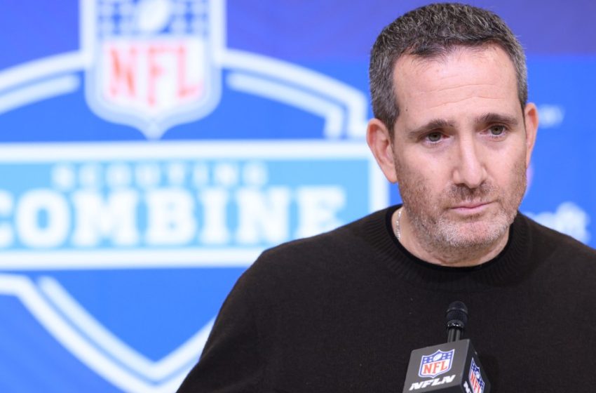  Eagles News: “Howie Roseman sounds like a general manager who is prepared to get raided” in free agency