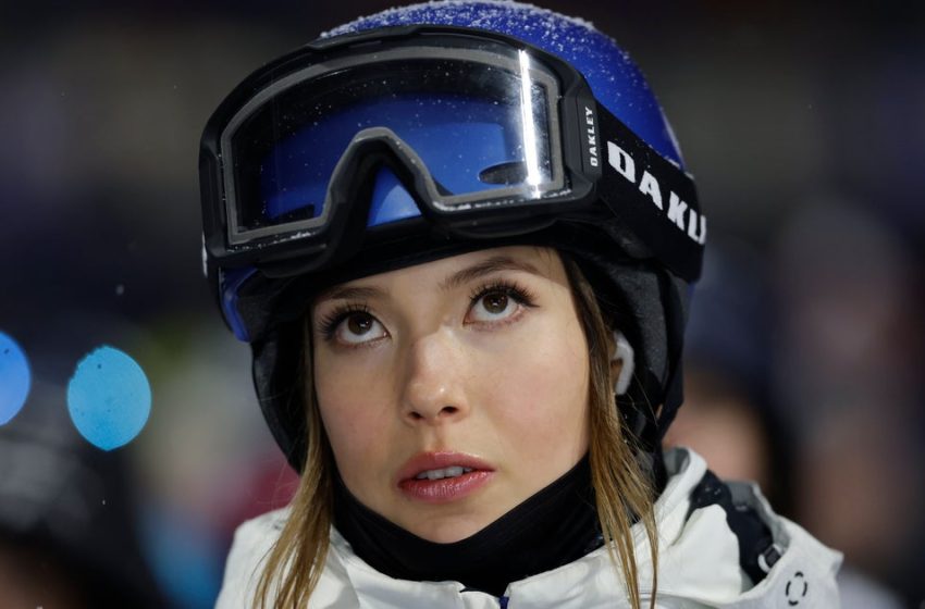  Eileen Gu Makes Scary Claim About Reaction At Stanford To Her China Team Switch