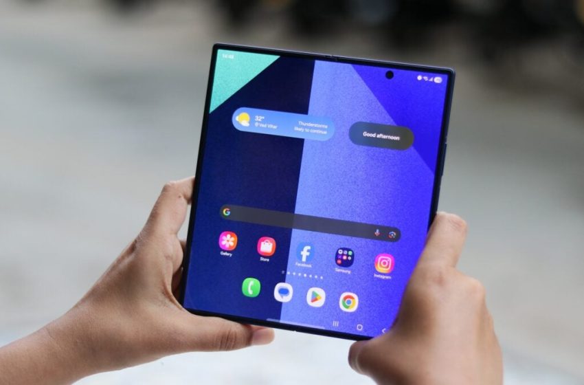  One UI 9 spotted for Samsung’s mysterious wide Galaxy Z Fold