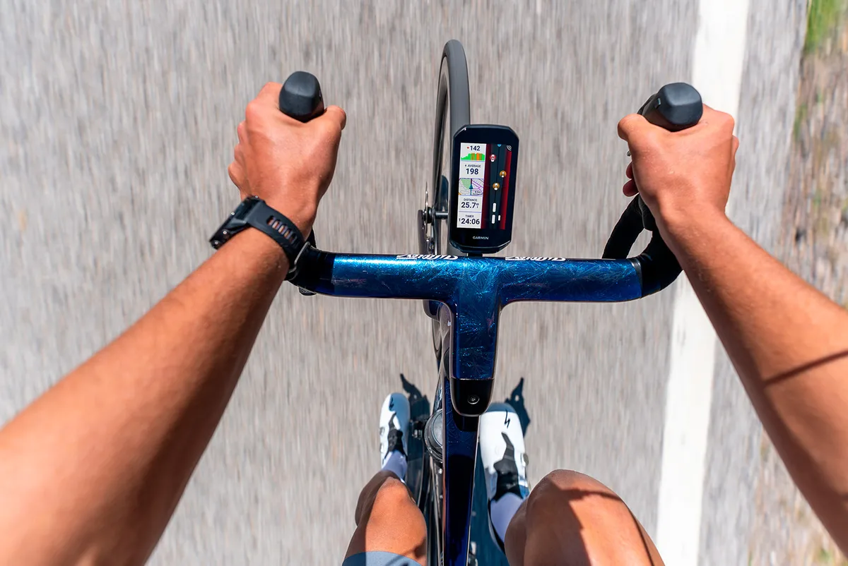 Garmin Varia RearVue 820 display on Edge computer