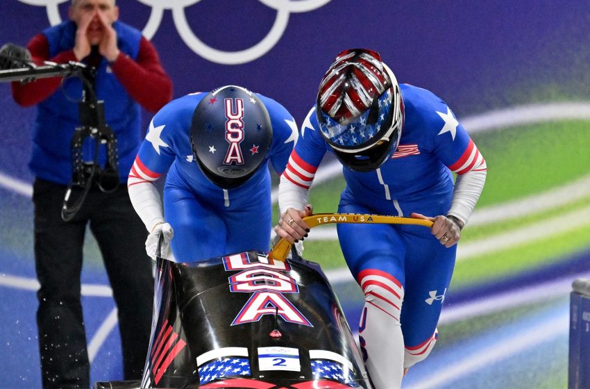  Germany’s Nolte, Buckwitz lead USA’s Humphries at two-woman bobsled midpoint