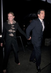 Carolyn Bessette and John F Kennedy Jr. arrive at the Newmans Own George Awards, U.S. Customs House, New York City, NY, 5/19/99. (Photo by Ron Galella/Ron Galella Collection via Getty Images)