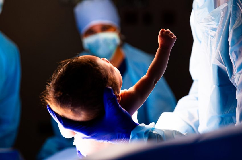  Newborn dies after mother drinks raw milk during pregnancy