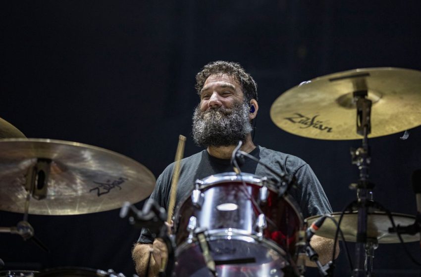  Manchester Orchestra Drummer Tim Very Dies at 42