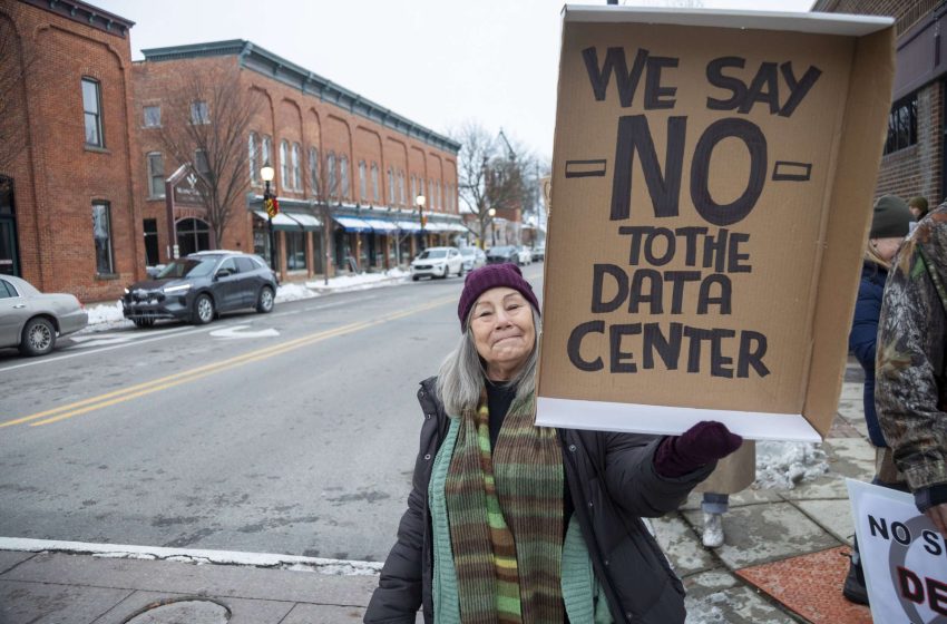  Grassroots Organizers in Wisconsin Offer Blueprint for Beating Back Data Centers